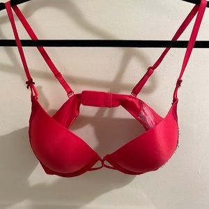 Victoria secret bombshell plunge 36B RED LACE